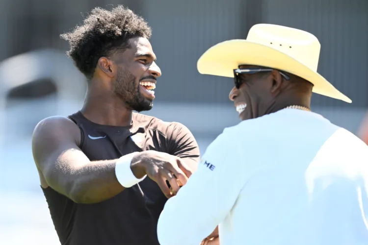 Deion Sanders visits Browns camp amid Shedeur's QB battle
